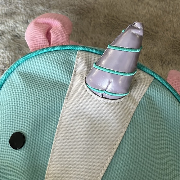 Cow unicorn backpack kids bright pastel rainbow kindergarten pack Skip Hop 🐮🦄 - Picture 8 of 16